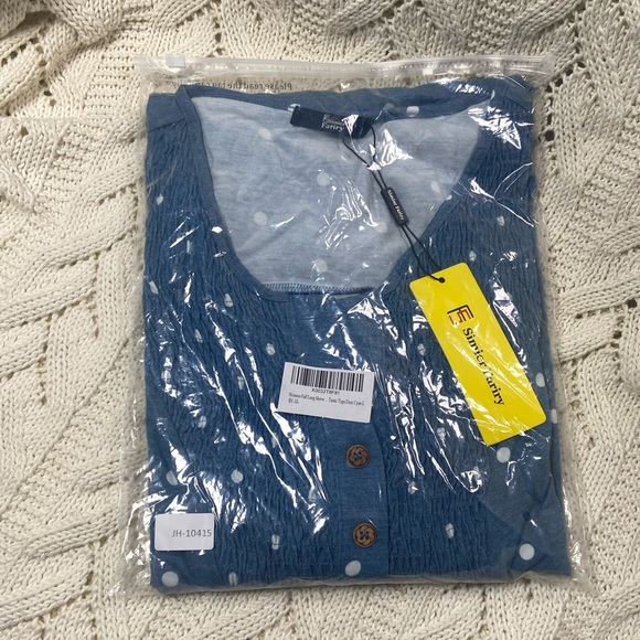 Flowy Tunic Top size Large - Picture 3 of 4